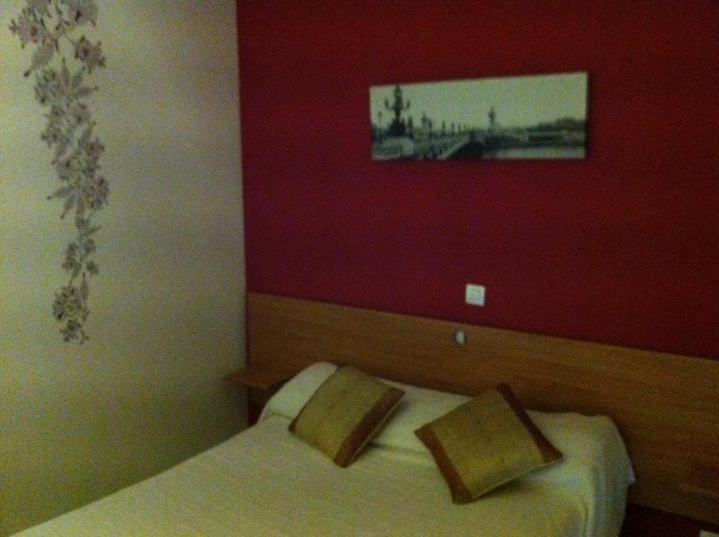 Hostal Neptuno Касерес Экстерьер фото